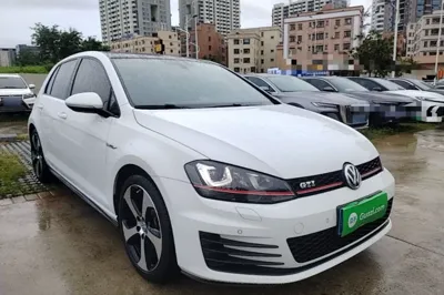 Volkswagen Golf GTI 2016, 41500 км, за 13734 USD