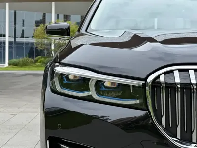 BMW 7 Series 2020, 110000 км, за 42315.91 USD
