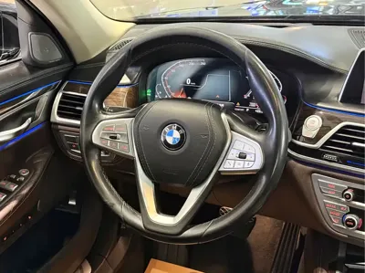 BMW 7 Series 2020, 110000 км, за 42315.91 USD