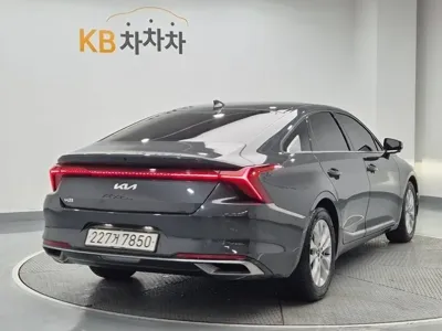 Kia K8 2022, 134630 км, за 10699.75 USD