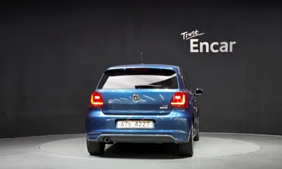Volkswagen Polo 2015, 161131 км, за 4569.53 USD