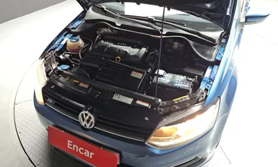 Volkswagen Polo 2015, 161131 км, за 4569.53 USD - фото 6