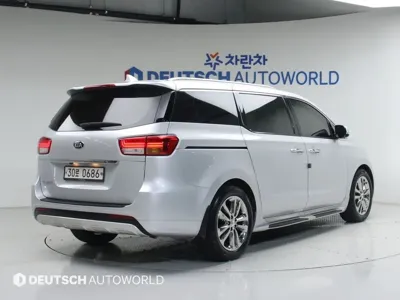 Kia Canival 2017, 203204 км, за 4398.06 USD