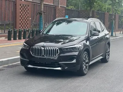 BMW X1 · 2020 год