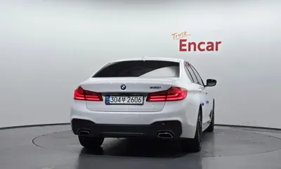 BMW 5-Series 2020, 82503 км, за 18175.91 USD