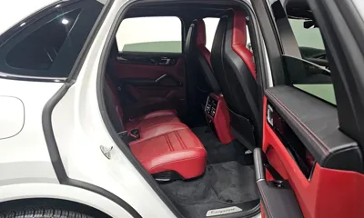 Porsche Cayenne 2021, 55052 км, за 53343.79 USD - фото 11
