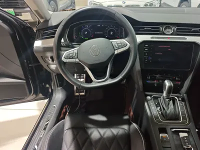 Volkswagen Magotan GTE Plug-in Hybrid