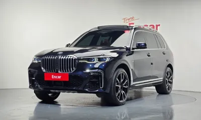 BMW X7 · 2021 год