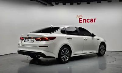 Kia K5 2020, 249559 км, за 5330.56 USD