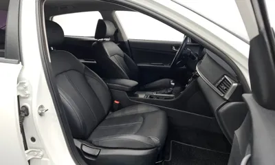Kia K5 2020, 249559 км, за 5330.56 USD - фото 11