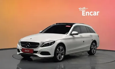 Mercedes-Benz C-Class · 2016 год