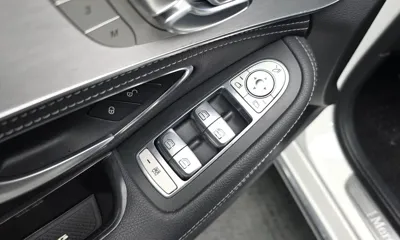 Mercedes-Benz C-Class 2016, 178883 км, за 7100.98 USD - фото 27