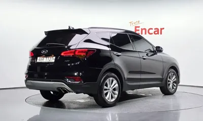 Hyundai Santafe 2018, 188397 км, за 65140.1 USD