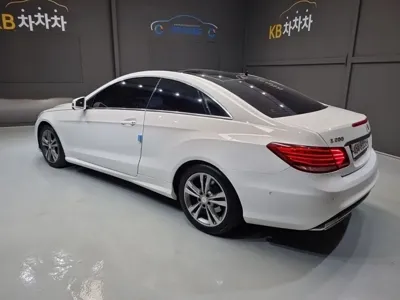 Mercedes-Benz E-Class 2014, 97300 км, за 6045.63 USD - фото 2