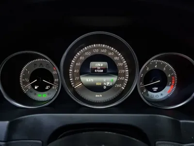 Mercedes-Benz E-Class 2014, 97300 км, за 6045.63 USD - фото 8