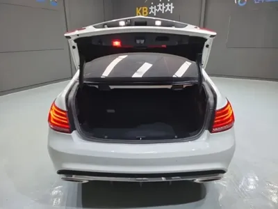 Mercedes-Benz E-Class 2014, 97300 км, за 6045.63 USD - фото 17