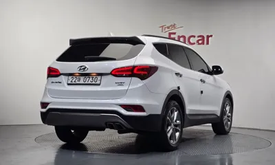 Hyundai Santafe 2016, 139846 км, за 8664.83 USD