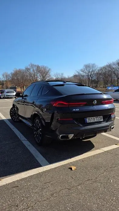 BMW X6 2024, 59500 км, за 60833.91 USD
