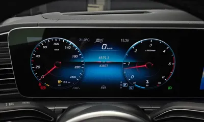 Mercedes-Benz GLE-Class 2023, 63877 км, за 45472.33 USD - фото 8