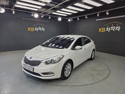Kia K3 · 2013 год