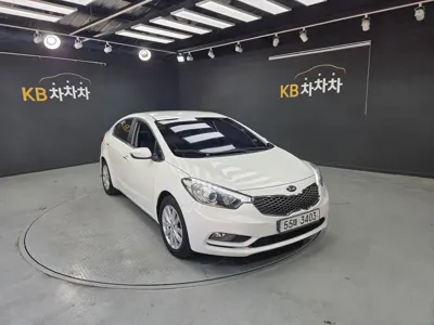 Kia K3 2013, 81344 км, за 3818.03 USD