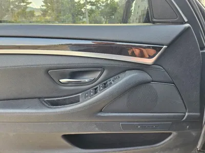 BMW 5-Series 2016, 146910 км, за 9846.4 USD - фото 11