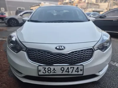 Kia K3 · 2013 год