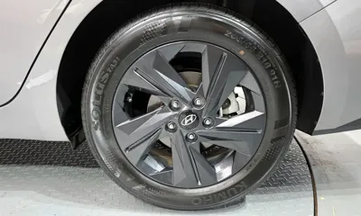 Hyundai Avante 2023, 17719 км, за 17876.87 USD - фото 21