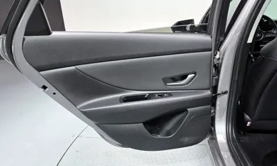 Hyundai Avante 2023, 17719 км, за 17876.87 USD - фото 25