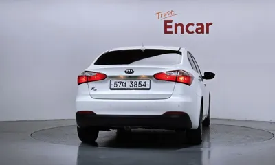 Kia K3 2015, 88364 км, за 3380.35 USD