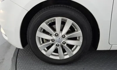Kia K3 2015, 88364 км, за 3380.35 USD