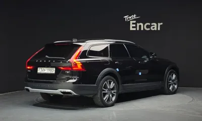 Volvo V90 2020, 148261 км, за 15394.78 USD