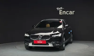 Volvo V90 2020, 148261 км, за 15394.78 USD