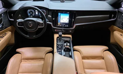 Volvo V90 2020, 148261 км, за 15394.78 USD - фото 7