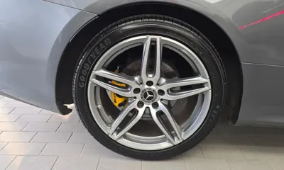 Mercedes-Benz E-Class 2018, 99360 км, за 18379.94 USD