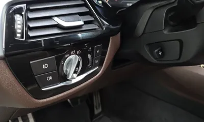 BMW 5-Series 2017, 78073 км, за 17657.87 USD - фото 27