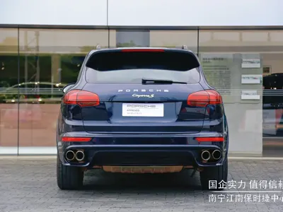 Porsche Cayenne Hybrid 2016, 117000 км, за 26191.37 USD