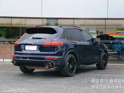 Porsche Cayenne Hybrid 2016, 117000 км, за 26191.37 USD - фото 7