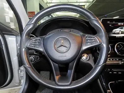 Mercedes-Benz C-Class 2016, 125075 км, за 7279.77 USD - фото 8