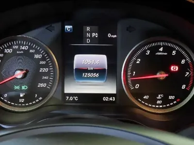Mercedes-Benz C-Class 2016, 125075 км, за 7279.77 USD - фото 9