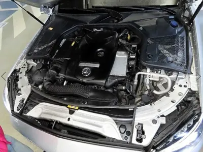 Mercedes-Benz C-Class 2016, 125075 км, за 7279.77 USD - фото 19