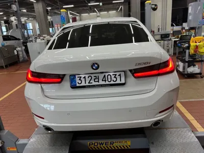 BMW 3-Series 2025, 6175 км, за 27569.91 USD
