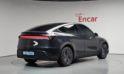 Tesla Model Y 2025, 19184 км, за 33805.96 USD