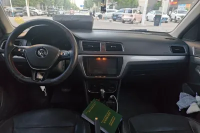 Volkswagen Lavida 2017, 154800 км, за 5633 USD - фото 9