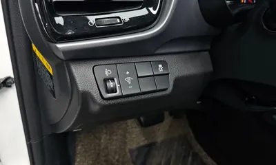 Kia Stonic 2018, 65013 км, за 7491.86 USD - фото 17