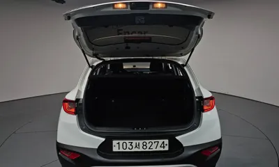 Kia Stonic 2018, 65013 км, за 7491.86 USD - фото 20
