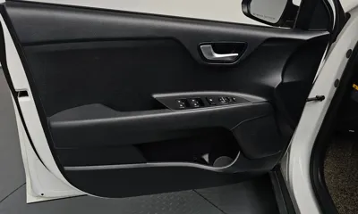 Kia Stonic 2018, 65013 км, за 7491.86 USD - фото 24