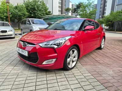 Hyundai Veloster 2012, 113000 км, за 1824.11 USD