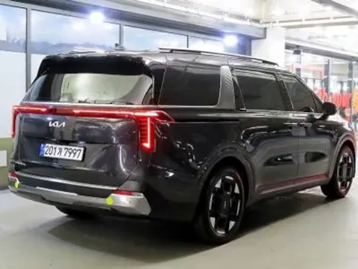 Kia Canival 2026, 5800 км, за 25594.07 USD