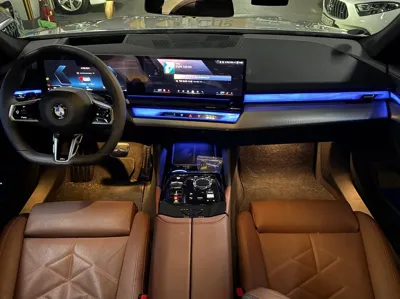 BMW 5-Series 2025, 9044 км, за 58038.12 USD - фото 7